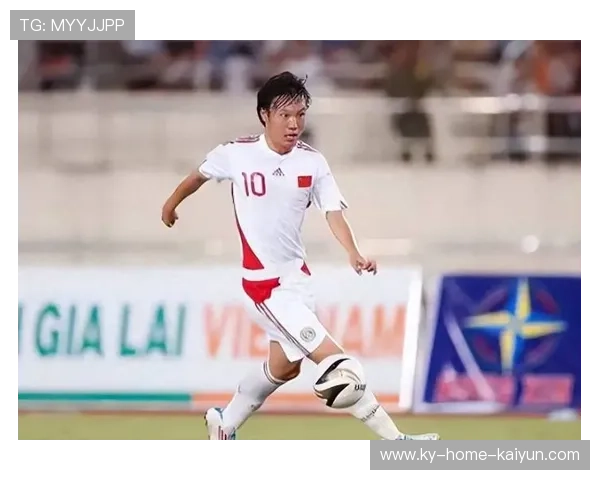 武汉三镇被保级！邓卓翔坦言，胜利的滋味不该是别人送的，邓卓翔百科