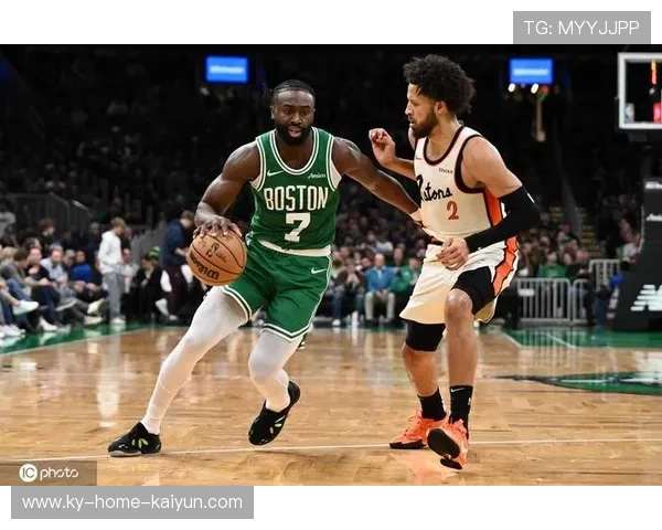 凯尔特人三分失准，坎宁安32+10封神活塞——一场数据与商业共振的篮球软文